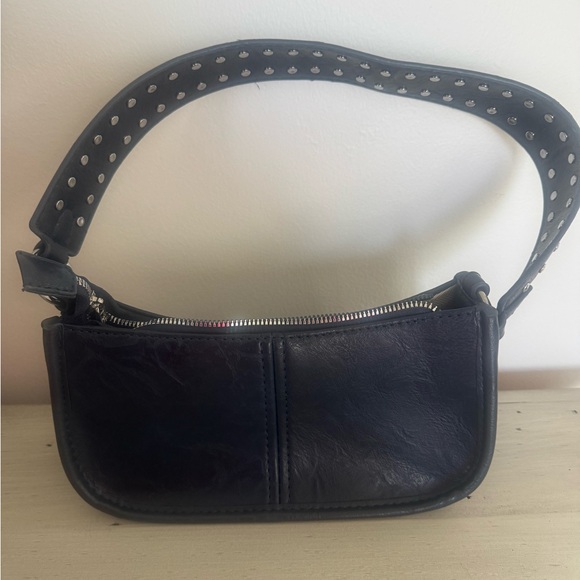 Navy Blue Stylish Women's Mini Solid Color Shoulder Bag With Rivet Decoration - Picture 2 of 6
